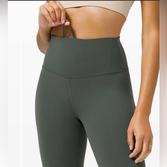 NWT Lululemon Wunder Train High-Rise Tight 25"
Smoked Spruce - Picture 4 of 6